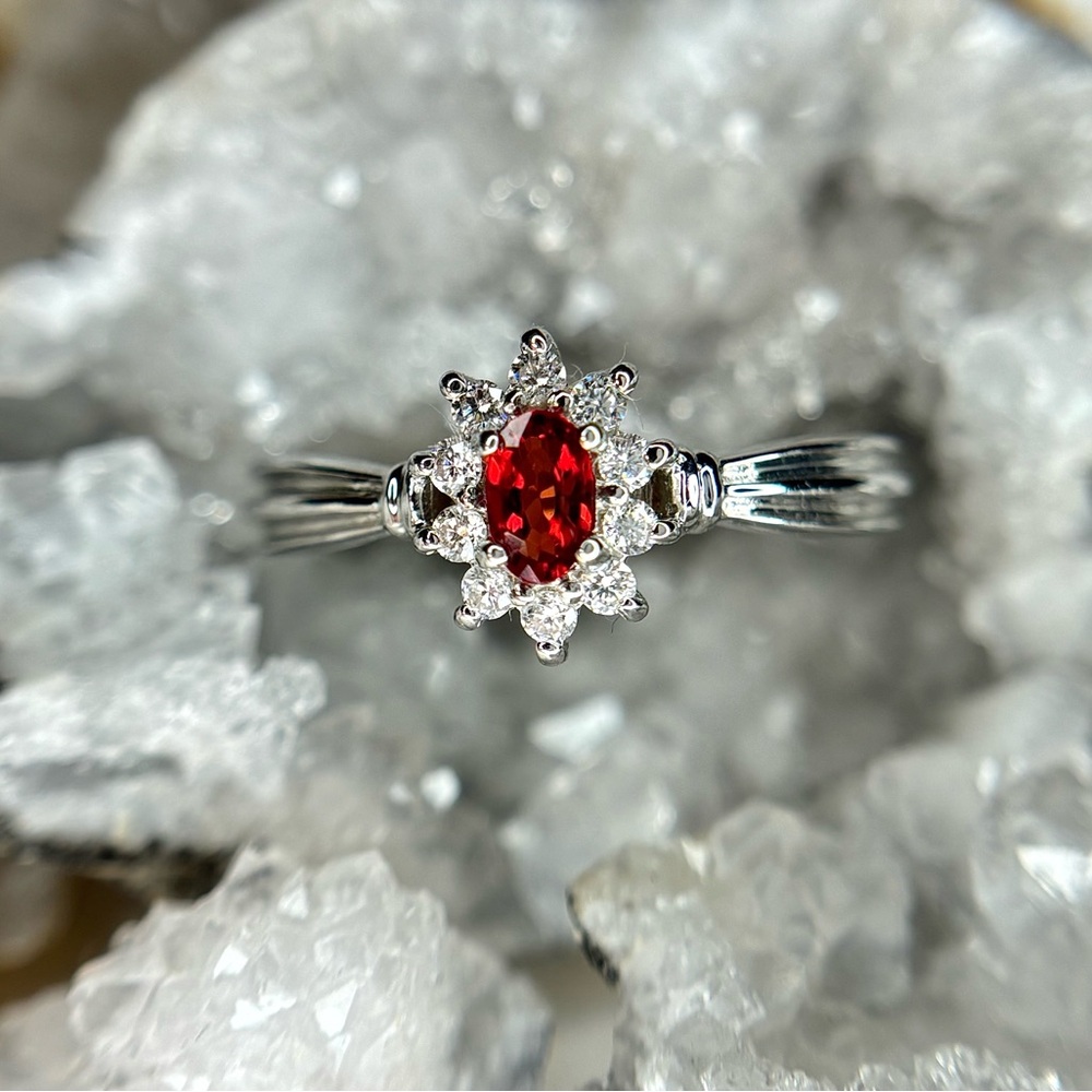 “Beaming Crimson” Captivating Red Sapphire & Moissanite Ring! 💎 - Size (8)